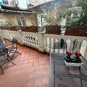 In Centro Lovely Appartamento